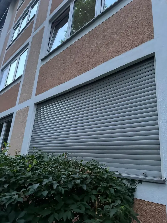 Fassadenbereich – Referenz von Gremi Hausmeister Service