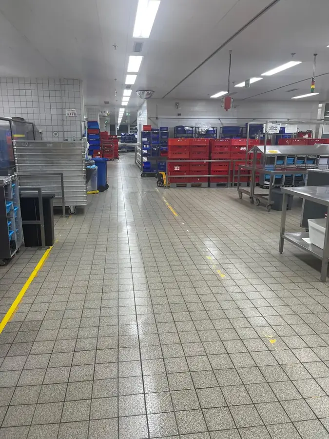 Boden & Laufwege – Referenz von Gremi Hausmeister Service